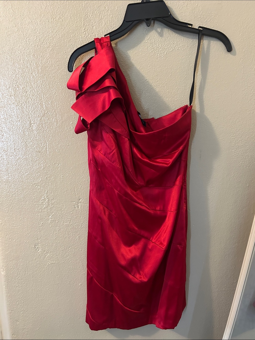 BCX Red One-Shoulder Ruffle Satin Cocktail Dress
